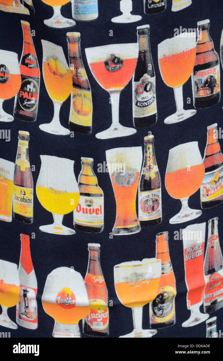 Tela de cerveza fotografías e imágenes de alta resolución - Alamy
