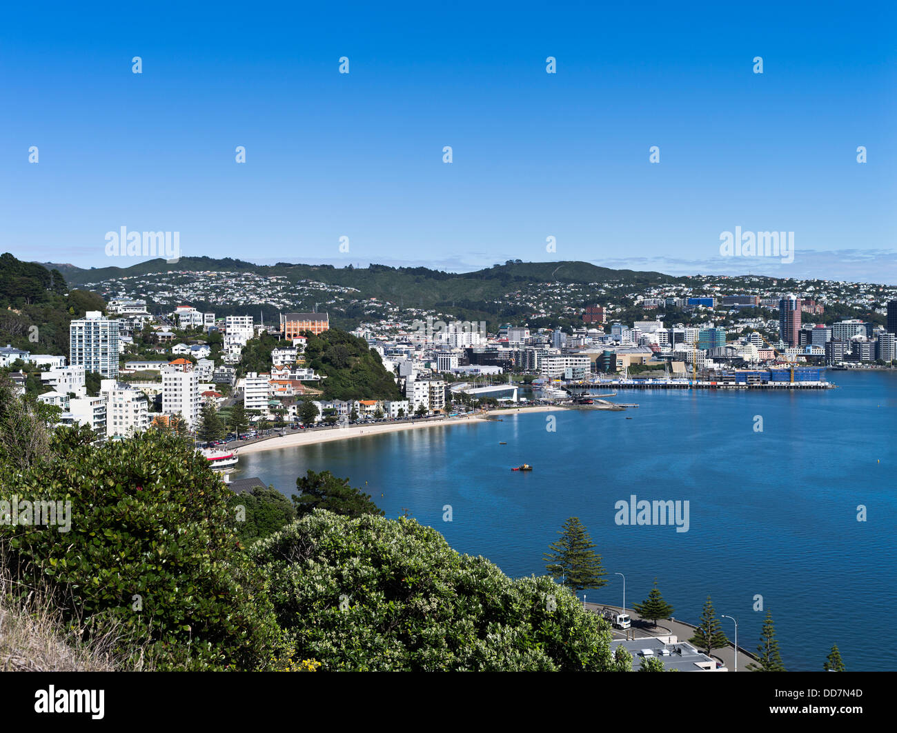 Dh El Puerto de Wellington Wellington Nueva Zelandia Lambton Harbour y Oriental Bay View Foto de stock