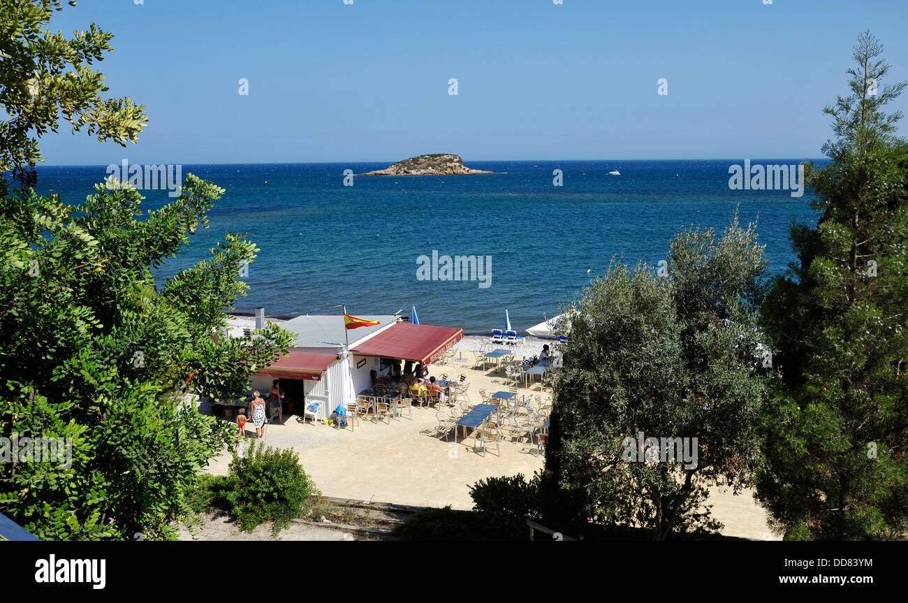 Chiringuito en la playa fotografías e imágenes de alta resolución Alamy