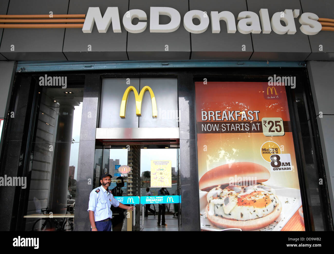 McDonald's, Nueva Delhi, India Foto de stock