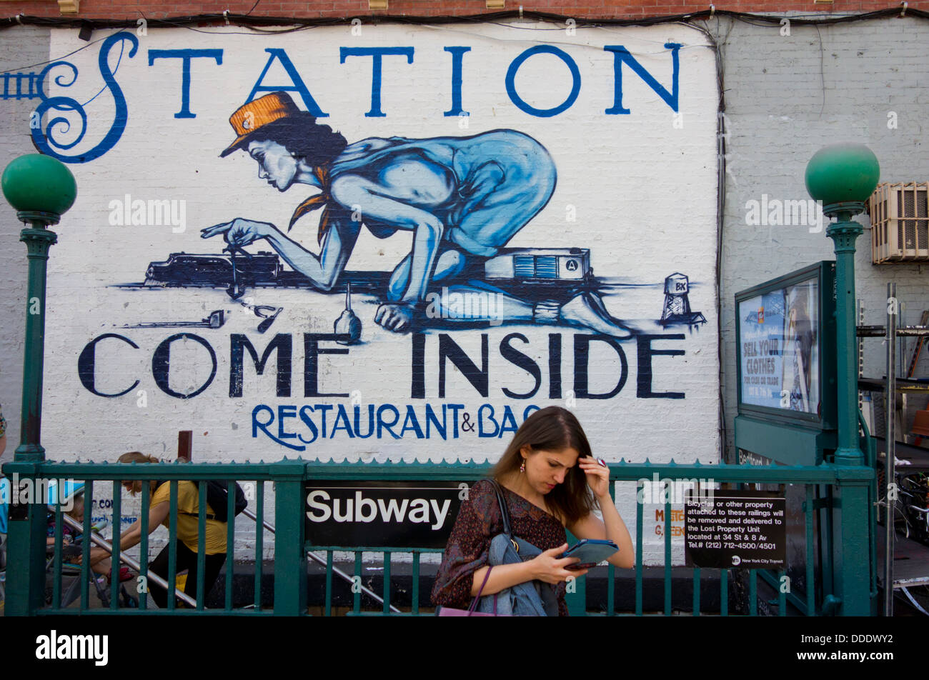 La estación de metro de Williamsburg Street en Brooklyn, Nueva York Foto de stock