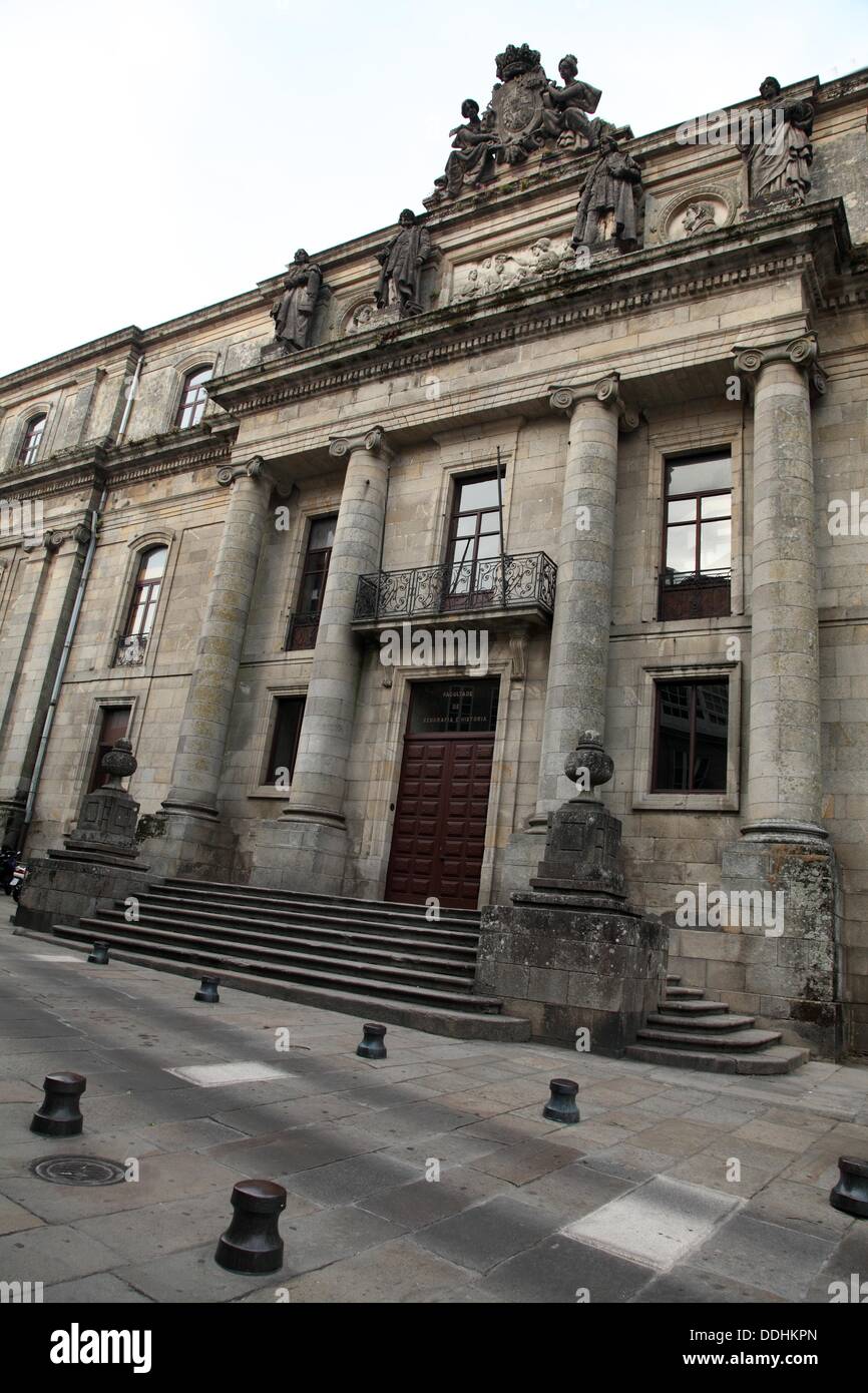 Facultad de Geografía e Historia, Santiago de Compostela, Galicia, España. Foto de stock