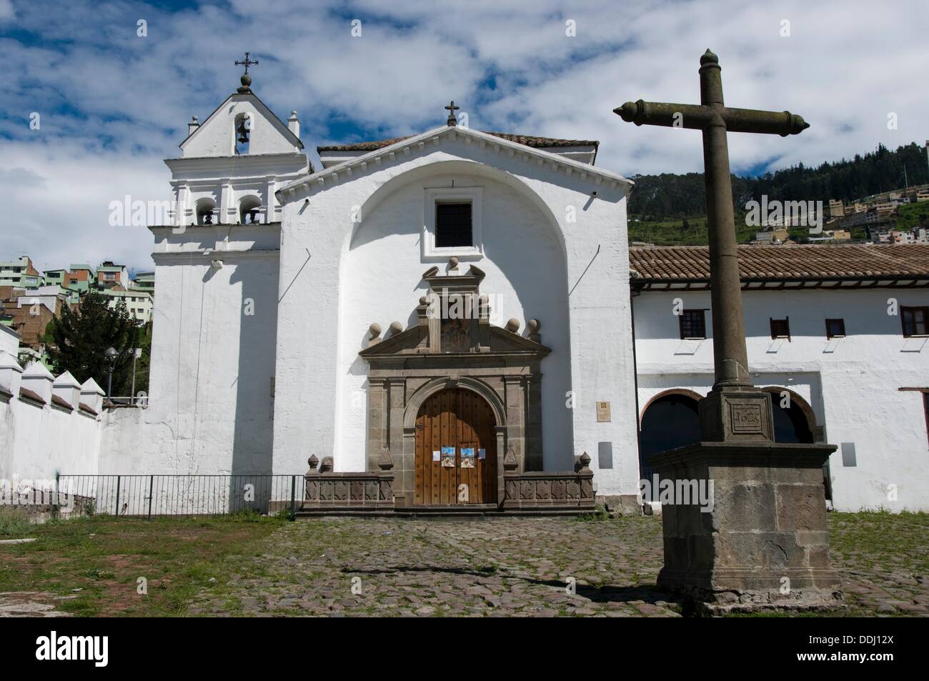 Ecuador. La ciudad de Quito. Iglesia y convento de San Diego Fotografía de stock Alamy Ecuador. La ciudad de Quito. Iglesia y convento de San Diego Fotografía de stock Alamy