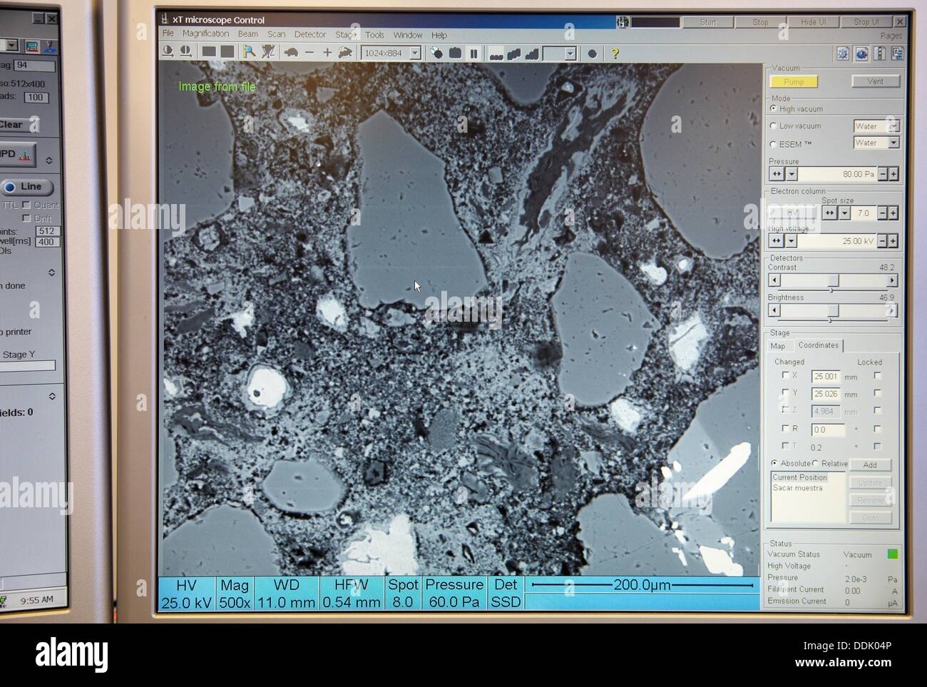 Microscopio Electrónico de Barrido Ambiental, ESEM, análisis de imagen de  mortero de cemento experimental, la investigación sobre materiales de  construcción Fotografía de stock - Alamy