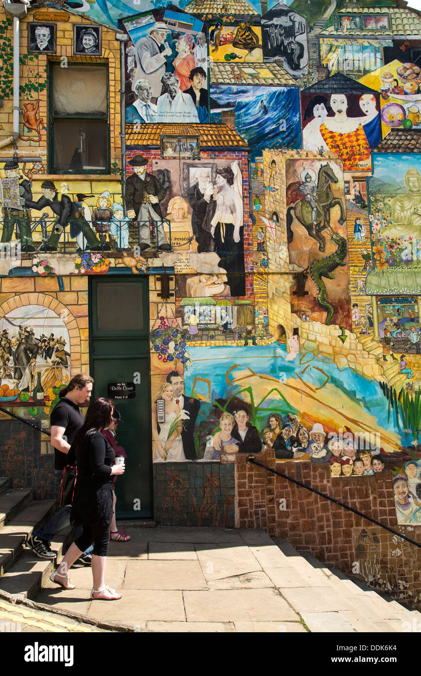 Los murales en Blands Cliff, Scarborough Foto de stock