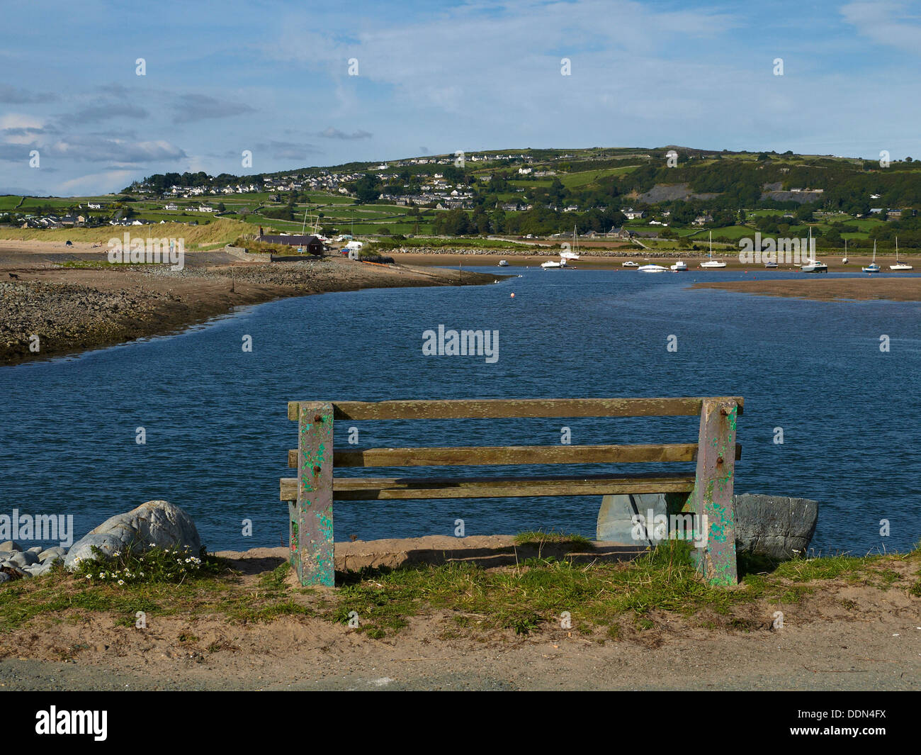 Vista al mar desde Shell Island al norte de Gales, Reino Unido Foto de stock