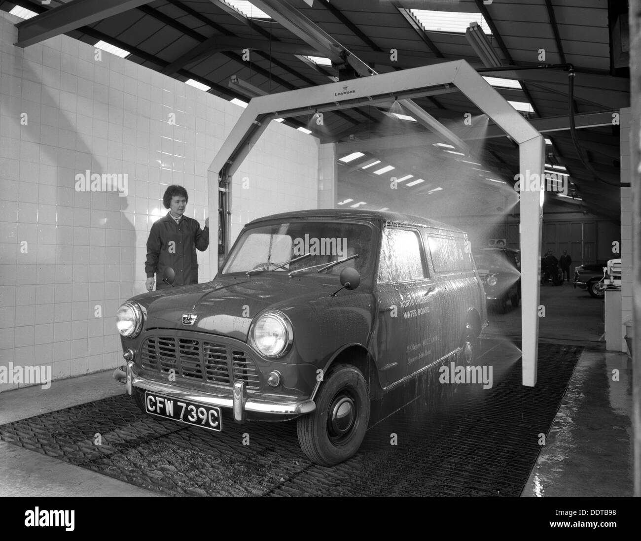 Austin mini van fotografías e imágenes de alta resolución Alamy