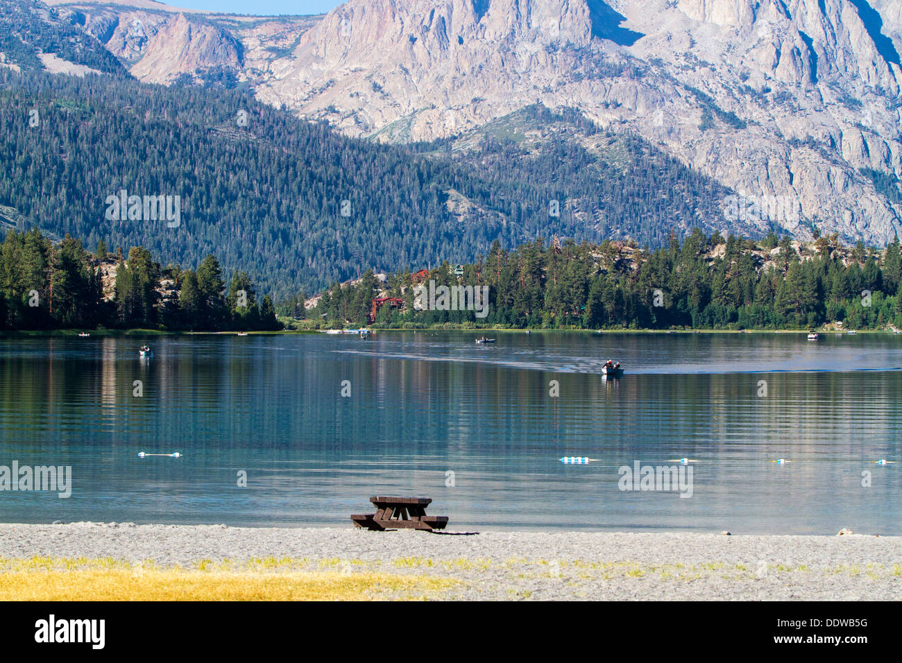 Junio Lago de California, en una mañana tranquila en agosto de 2013 Foto de stock