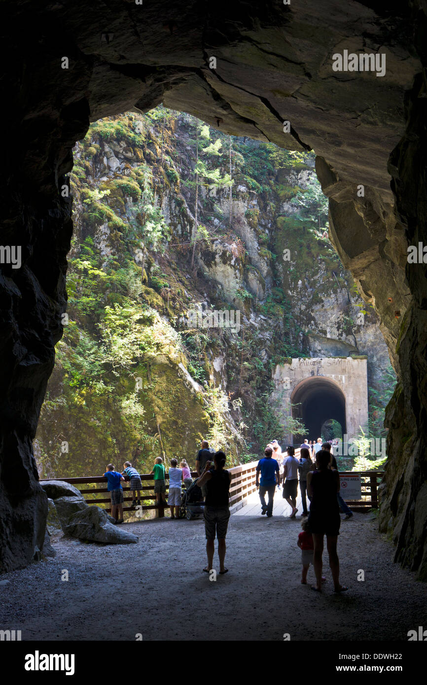 Othello túneles, Coquihalla Canyon Parque Provincial, Esperanza, British Columbia, Canadá. Foto de stock