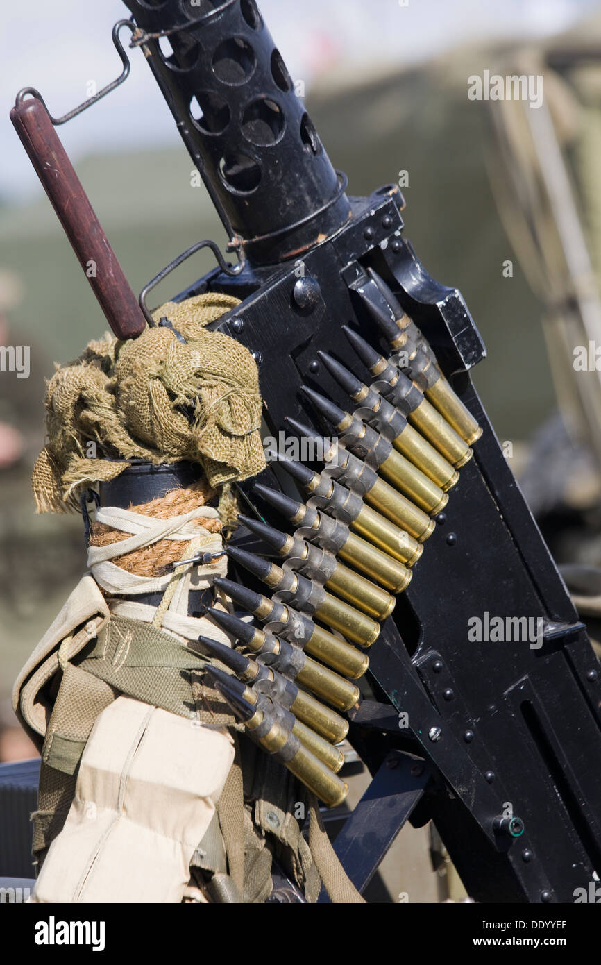 An ammunition belt for machine guns fotografías e imágenes de alta  resolución - Alamy