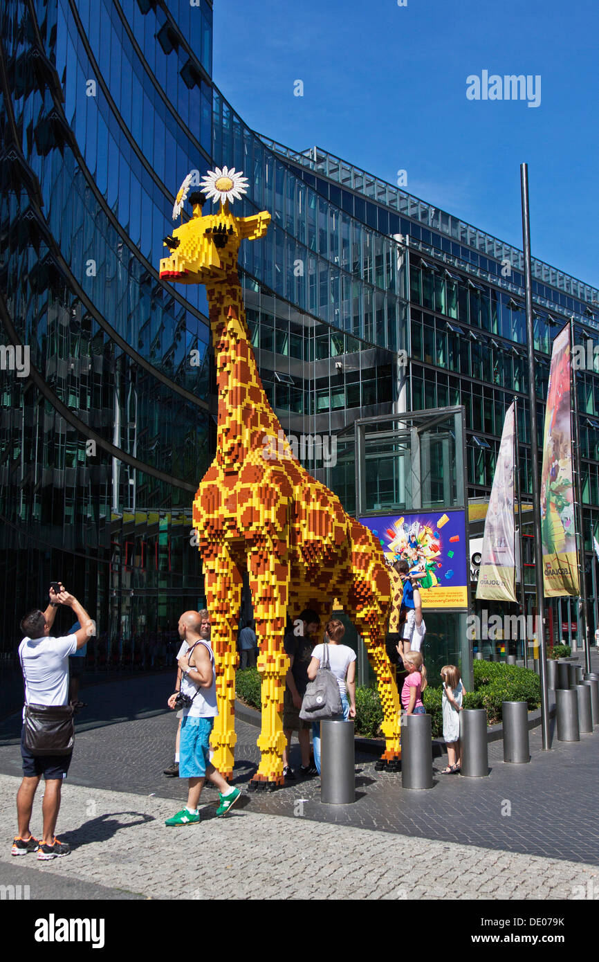 Giraffe hechas de ladrillos LEGO, del tamaño de la vida, Legoland