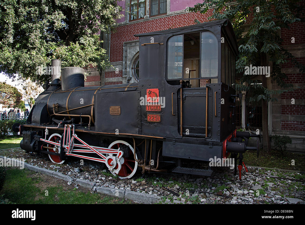 Vieja locomotora por Krauss & Co. de Munich, la patente nº 380, de 1874, la estación principal de trenes, Estambul, Turquía Foto de stock