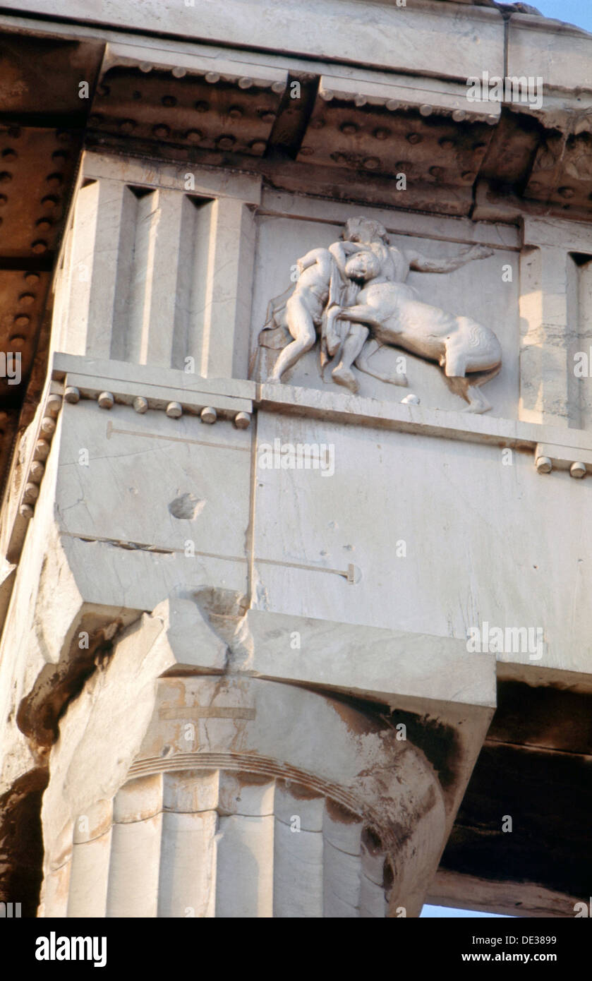 Detalle del Partenón metope -la lucha contra el centauro. Foto de stock