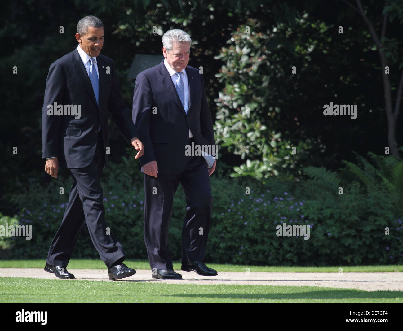 Berlín, Alemania, el presidente estadounidense Barack Obama y el Presidente Federal Joachim Gauck am Schloss Bellevue Foto de stock