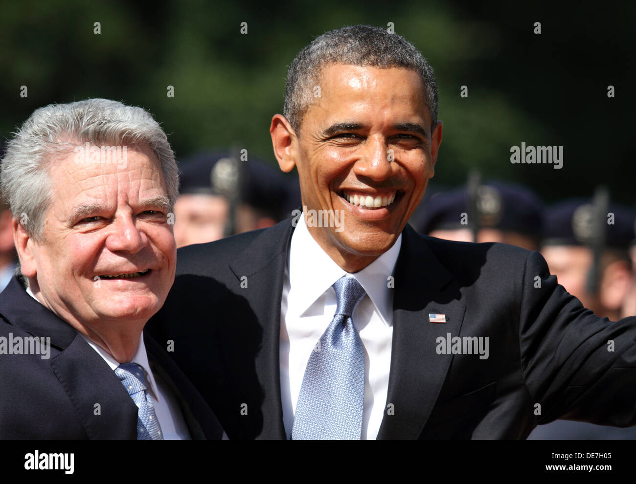 Berlín, Alemania, el presidente estadounidense Barack Obama y el Presidente Federal Joachim Gauck am Schloss Bellevue Foto de stock