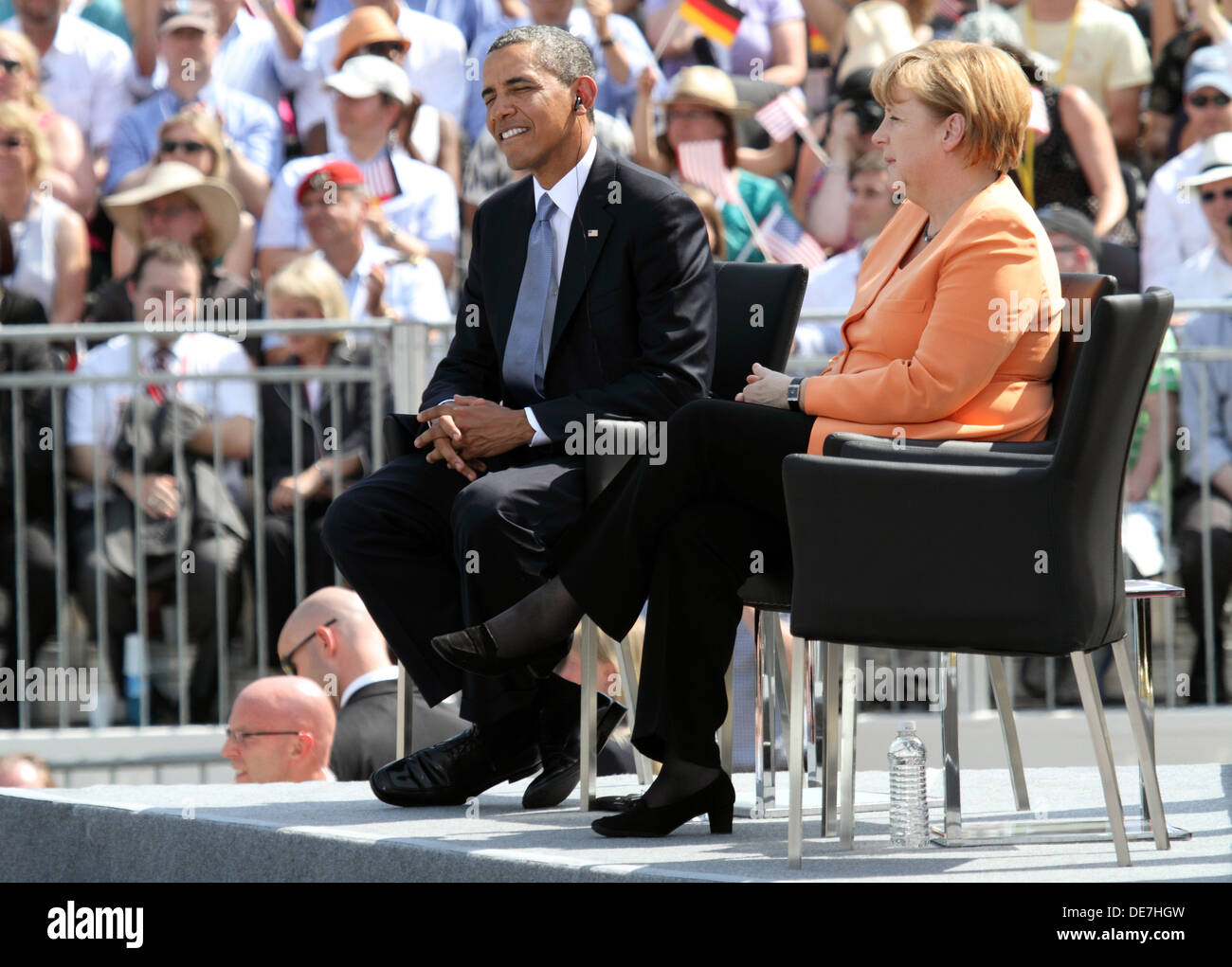 Berlín, Alemania, el presidente estadounidense Barack Obama y la Canciller alemana Angela Merkel (CDU) en la Puerta de Brandenburgo Foto de stock