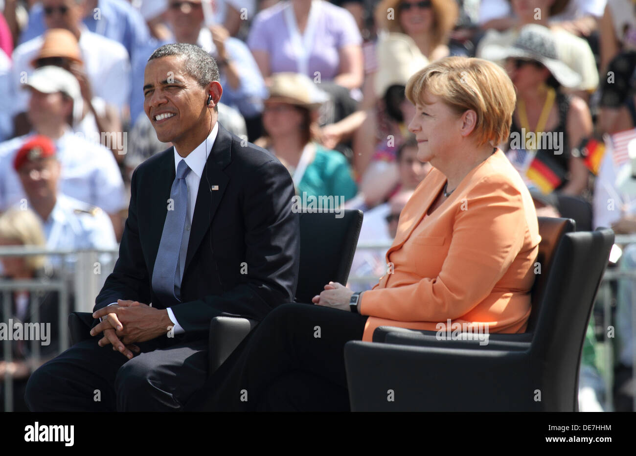 Berlín, Alemania, el presidente estadounidense Barack Obama y la Canciller alemana Angela Merkel (CDU) en la Puerta de Brandenburgo Foto de stock