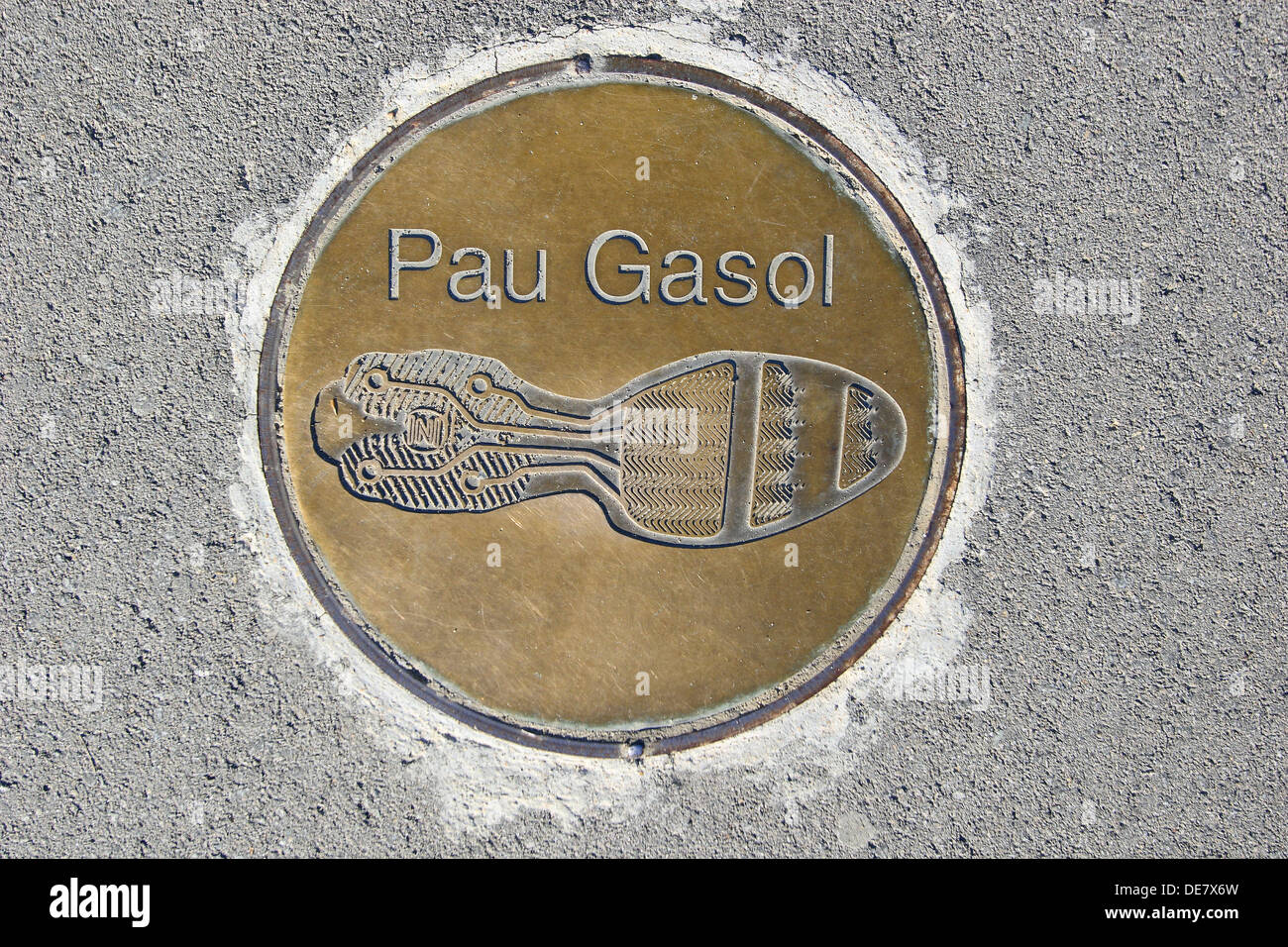 Pau Gasol la huella en el Paseo de la Fama el Museo Olímpico, Montjuic, Barcelona. Cataluña, España Foto de stock