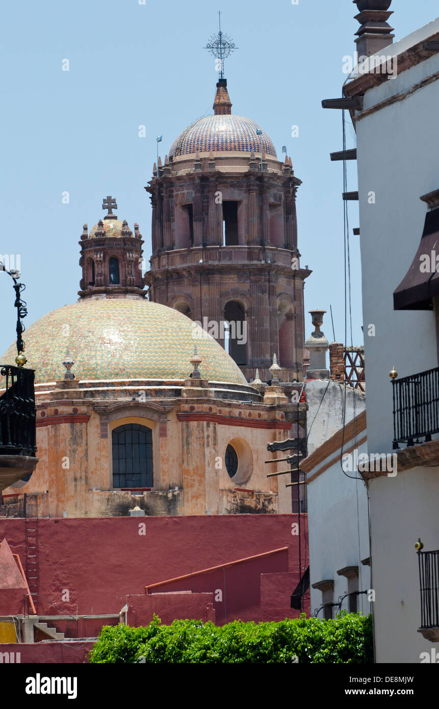 La cúpula de la Iglesia de San Francisco, en el centro de Querétaro en  México Fotografía de stock - Alamy