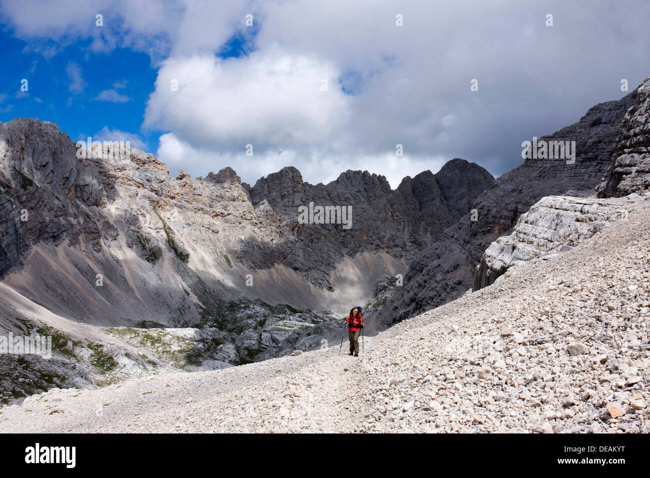 Caminante, Gruppo del Sorapiss, dolomitas, el Alto Adige, el sur del Tirol, Alpes, Italia, Europa Foto de stock