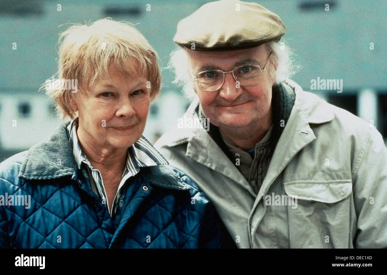 IRIS 2001 Touchstone Pictures Film con Judi Dench y Jim Broadbent Foto de stock