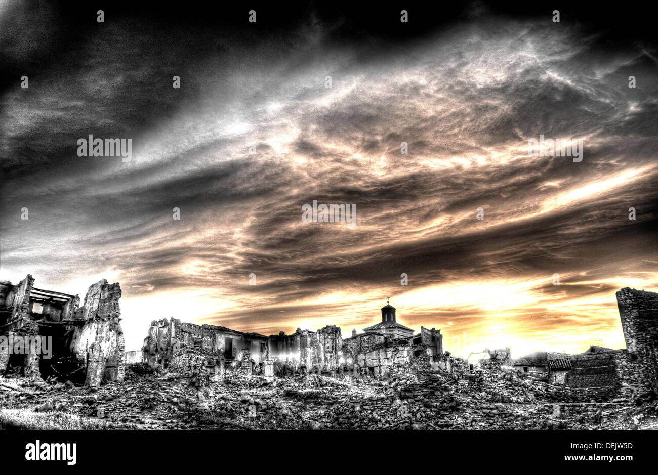 Ciudad de Belchite, ruinas de la ciudad fueron destruidos durante la guerra civil, Aragón, provincia de Zaragoza, España, Europa Foto de stock