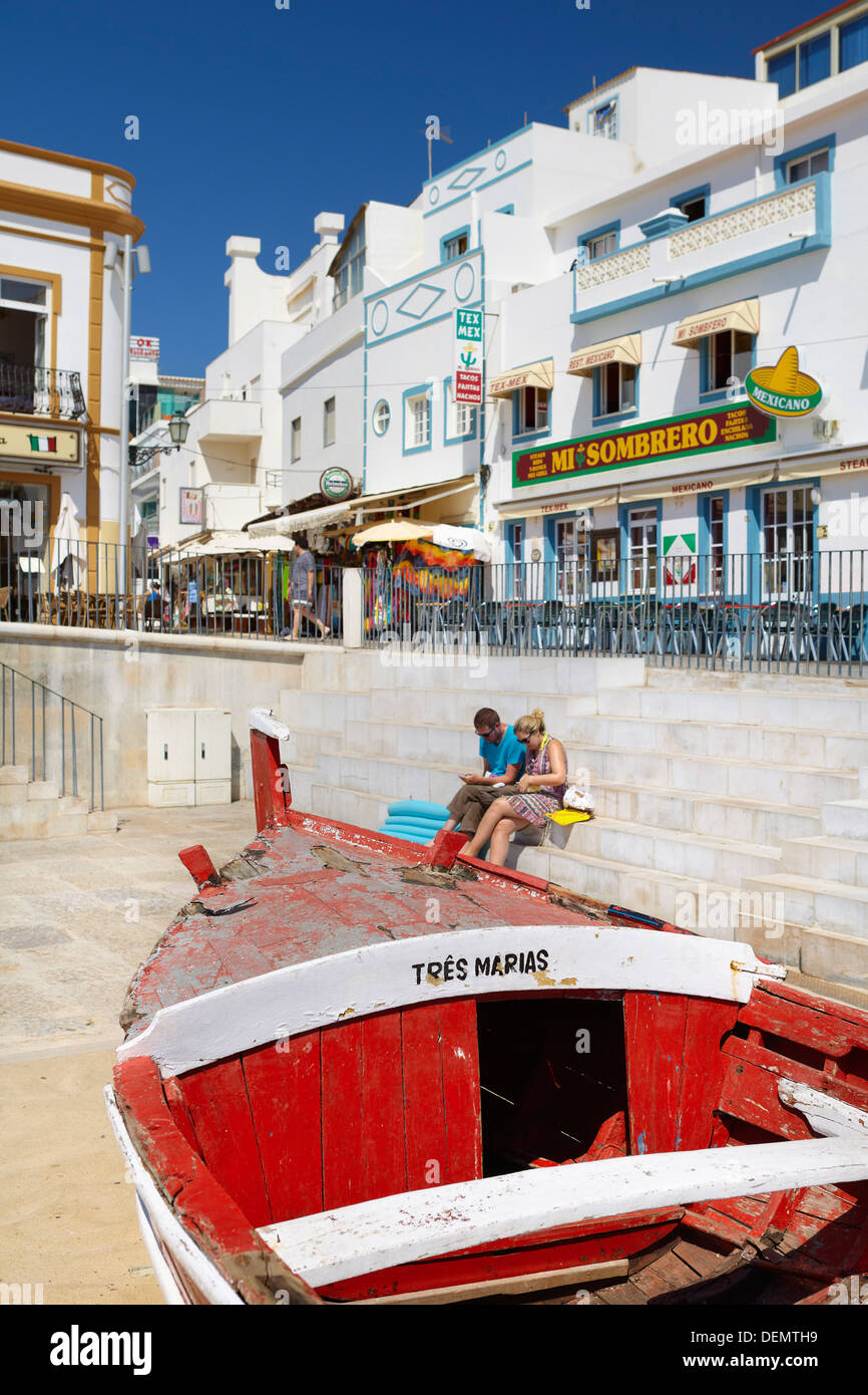 La vieja ciudad de Albufeira, Algarve, Portugal Foto de stock