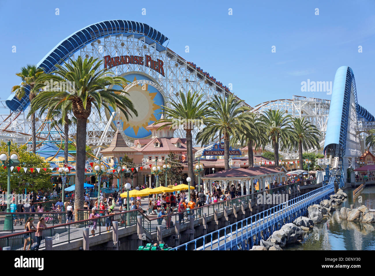 Disneyland Paradise Pier, California Adventure Park Anaheim California. Foto de stock