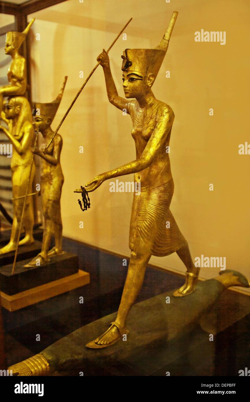 Estatua de la joven tutankamun Nuevo