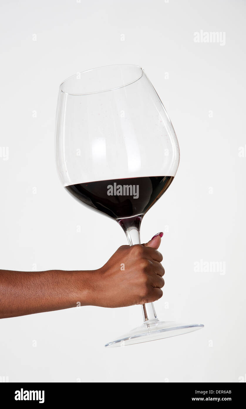Бокал для вина литр. Большой бокал для вина. Огромный бокал вина. Огромный фужер для вина. Литровый бокал для вина.