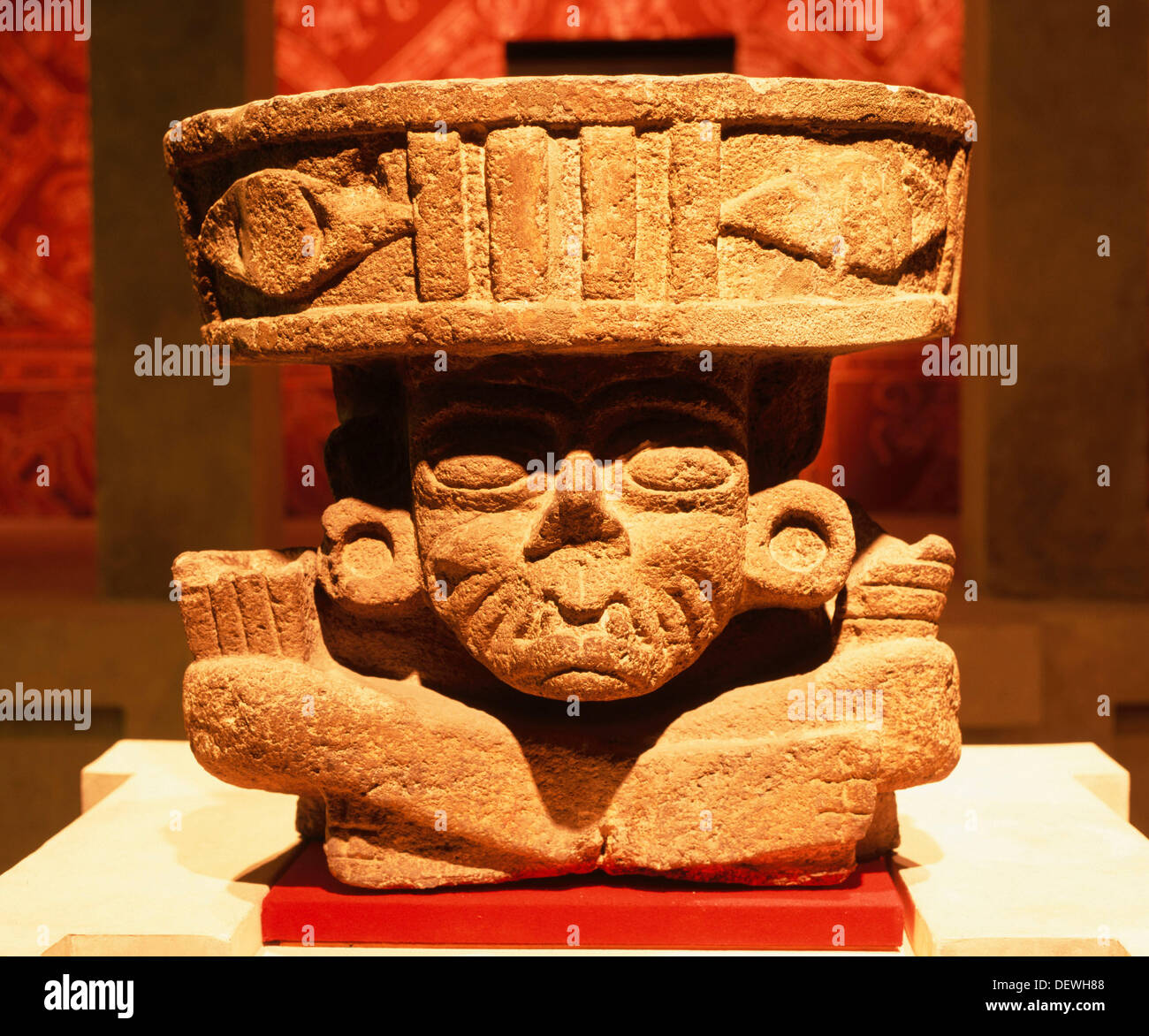 Máscara de piedra. Museo Nacional de Antropología. Ciudad de México Foto de stock