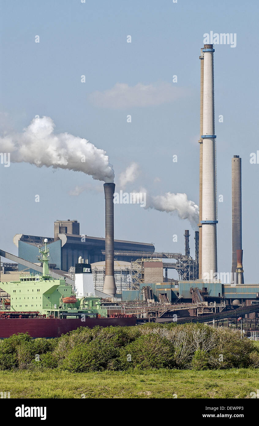 La industria del hierro y el acero, tira los productos. Hoogovens La industria del hierro y el acero, tira los productos. Hoogovens
