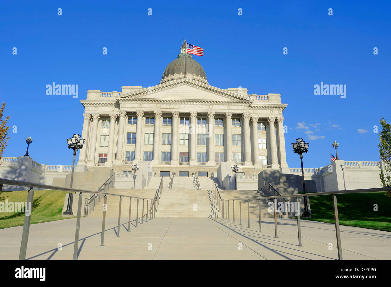 El edificio del Capitolio del Estado de Utah, el Capitol Hill, Salt Lake City, Utah, EE.UU. Foto de stock