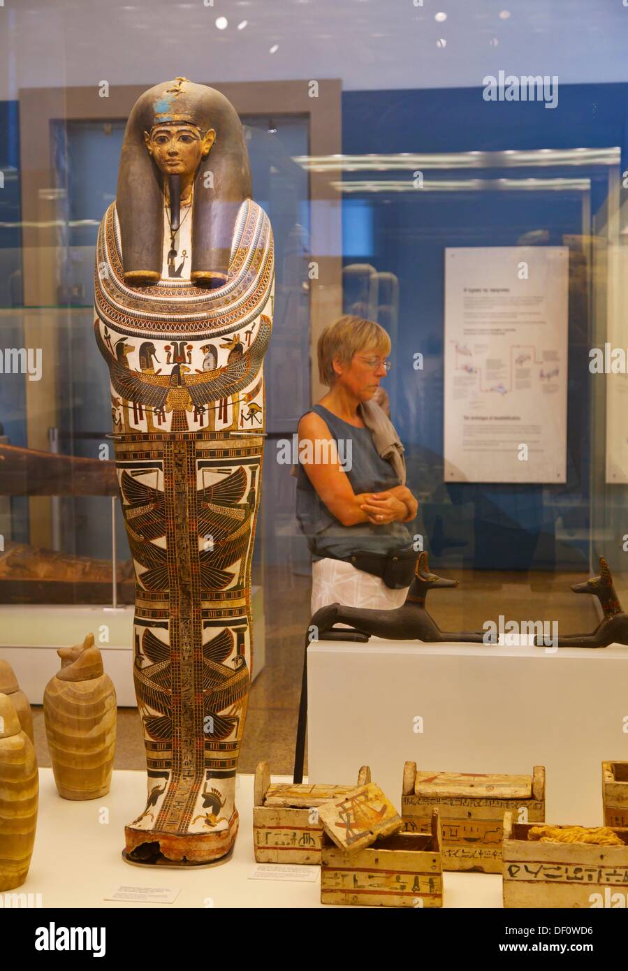 Colección de arte egipcio, el Museo Arqueológico Nacional, Atenas, Grecia Foto de stock