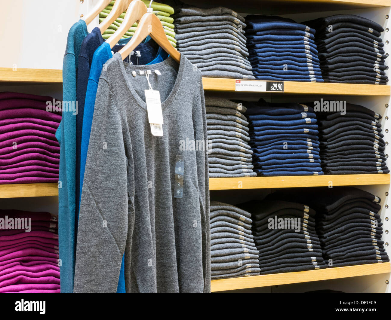 Tienda De Ropa Americana Fotos e Imágenes de stock - Página 6 - Alamy