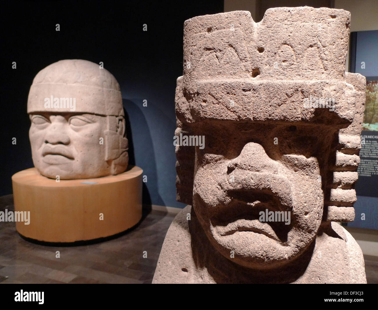 Cabezas olmecas fotografías e imágenes de alta resolución Alamy