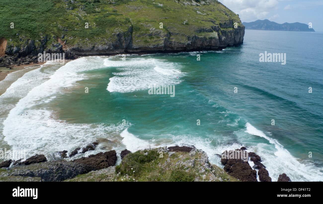 Playa de Sonabia,Provincia de Cantabria, ESPAÑA Foto de stock