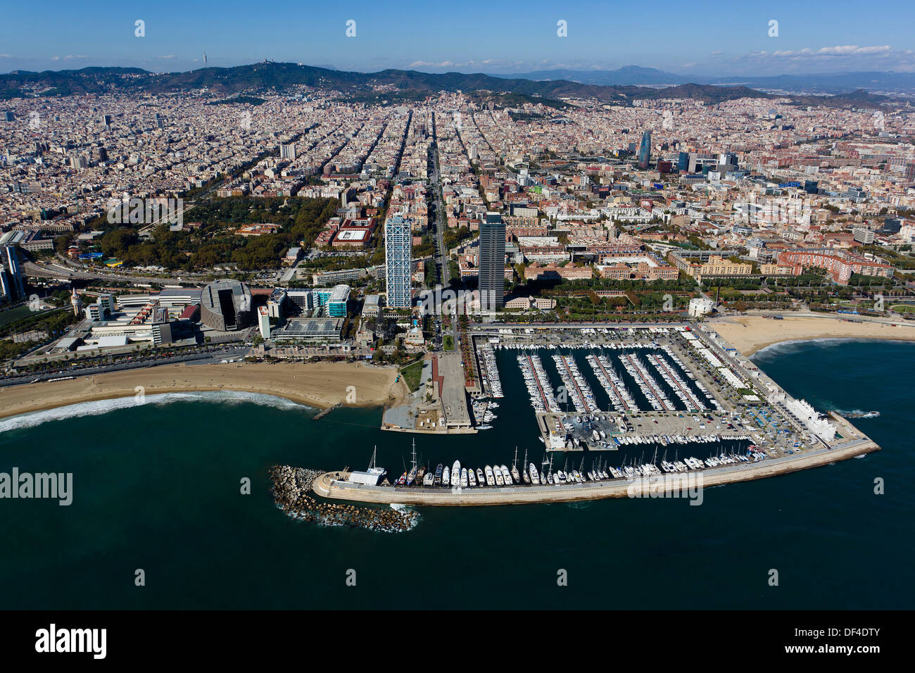 Port Olimpic Barcelona, España Fotografía de stock Alamy Port Olimpic Barcelona, España Fotografía de stock Alamy