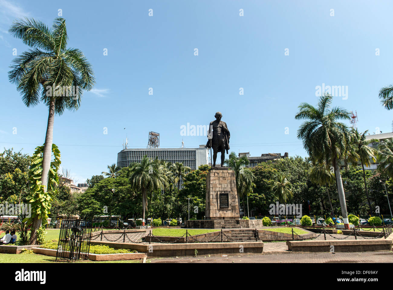 Estatua de bronce de Mohandas Karamchand (Mahatma) Gandhi Mumbai, Maharashtra, India Foto de stock