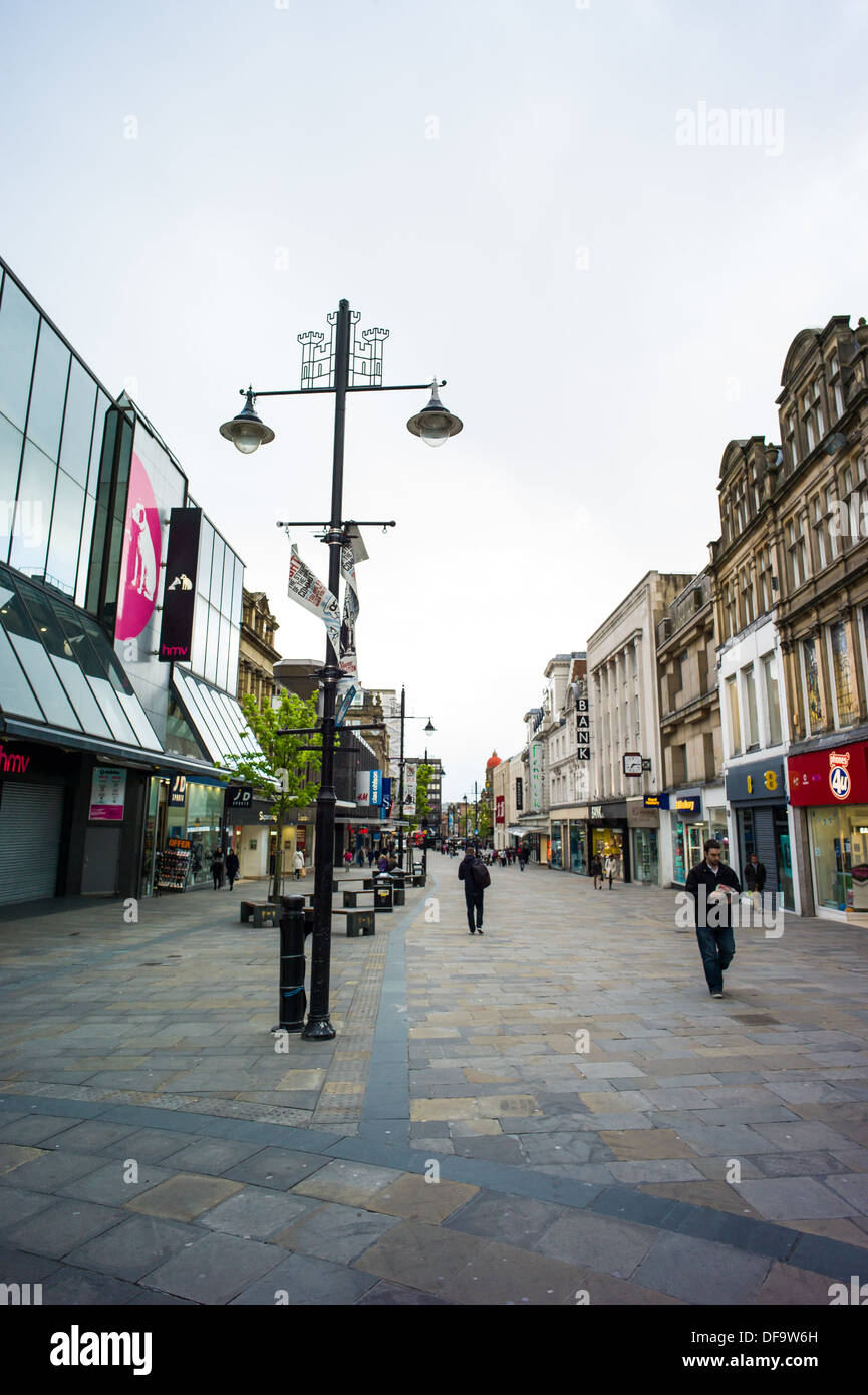 Northumberland Street zona comercial en Newcastle upon Tyne Foto de stock
