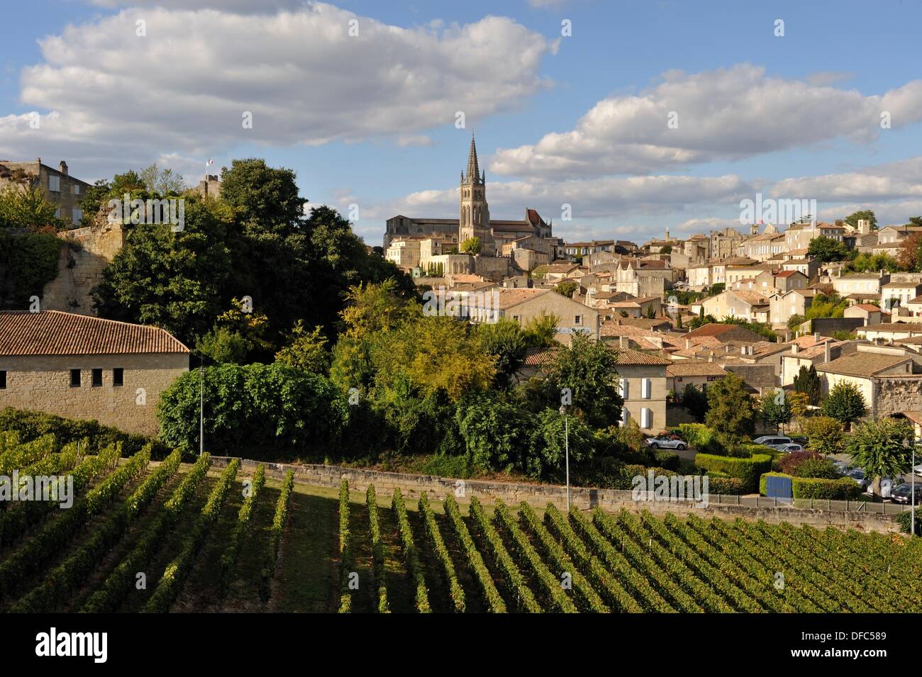 Saint-Emilion, Gironde, Aquitania, en el suroeste de Francia, Europa Foto de stock