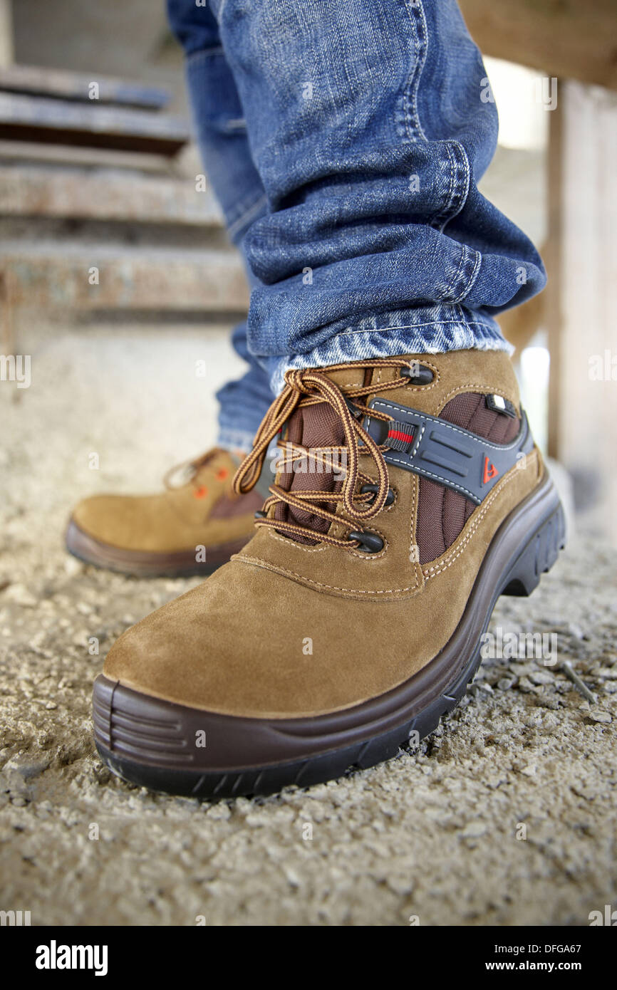 Botas de seguridad, construcción obras de construcción Fotografía de - Alamy