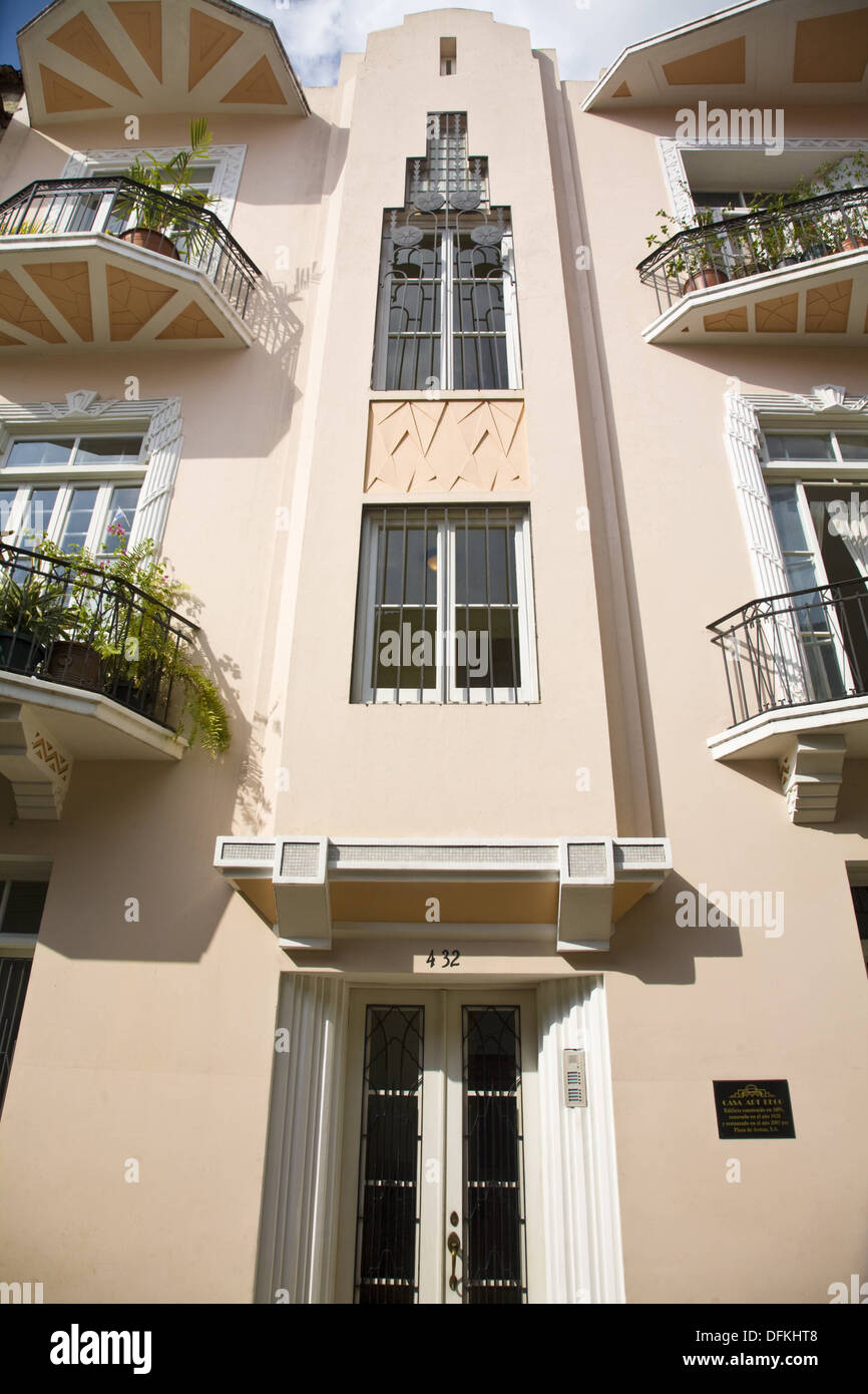 Apartamentos renovados en el Casco Viejo, Ciudad de Panamá, Panamá  Fotografía de stock - Alamy