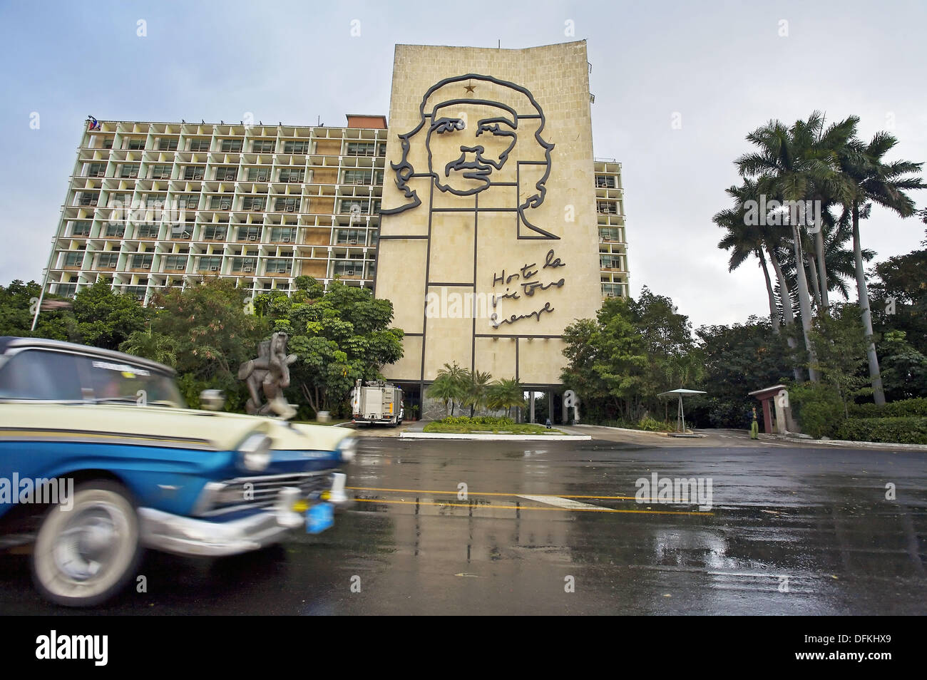 Monumento a Ernesto Che Guevara (1928 - 67) en la Plaza de Revolución. La Habana. Cuba Foto de stock