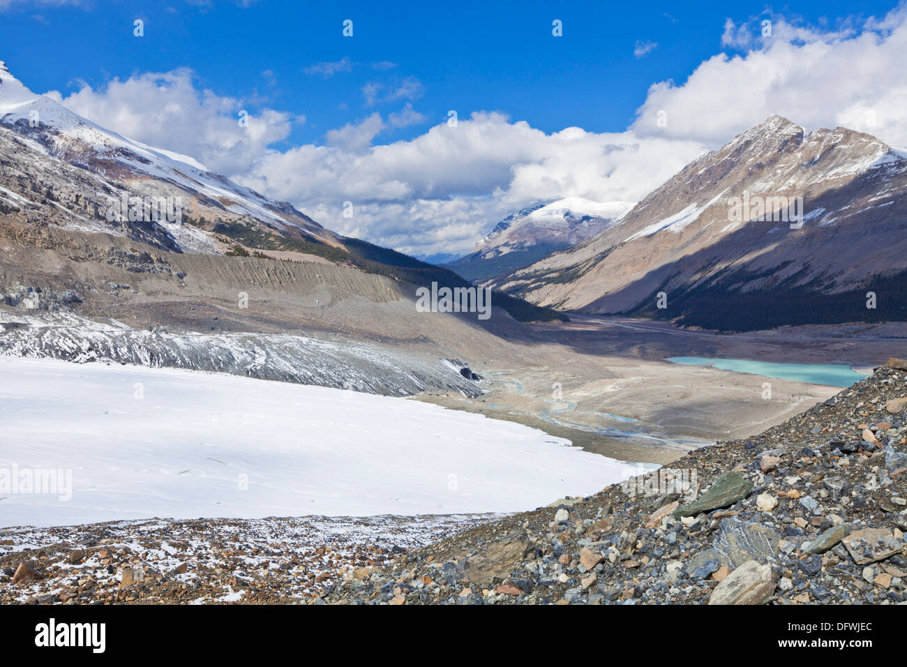 Columbia Icefield glaciar Athabasca retrocediendo en el Parque Nacional de Jasper, Alberta, Canadá América del Norte Foto de stock
