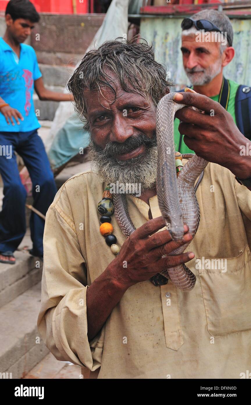 hombre serpiente