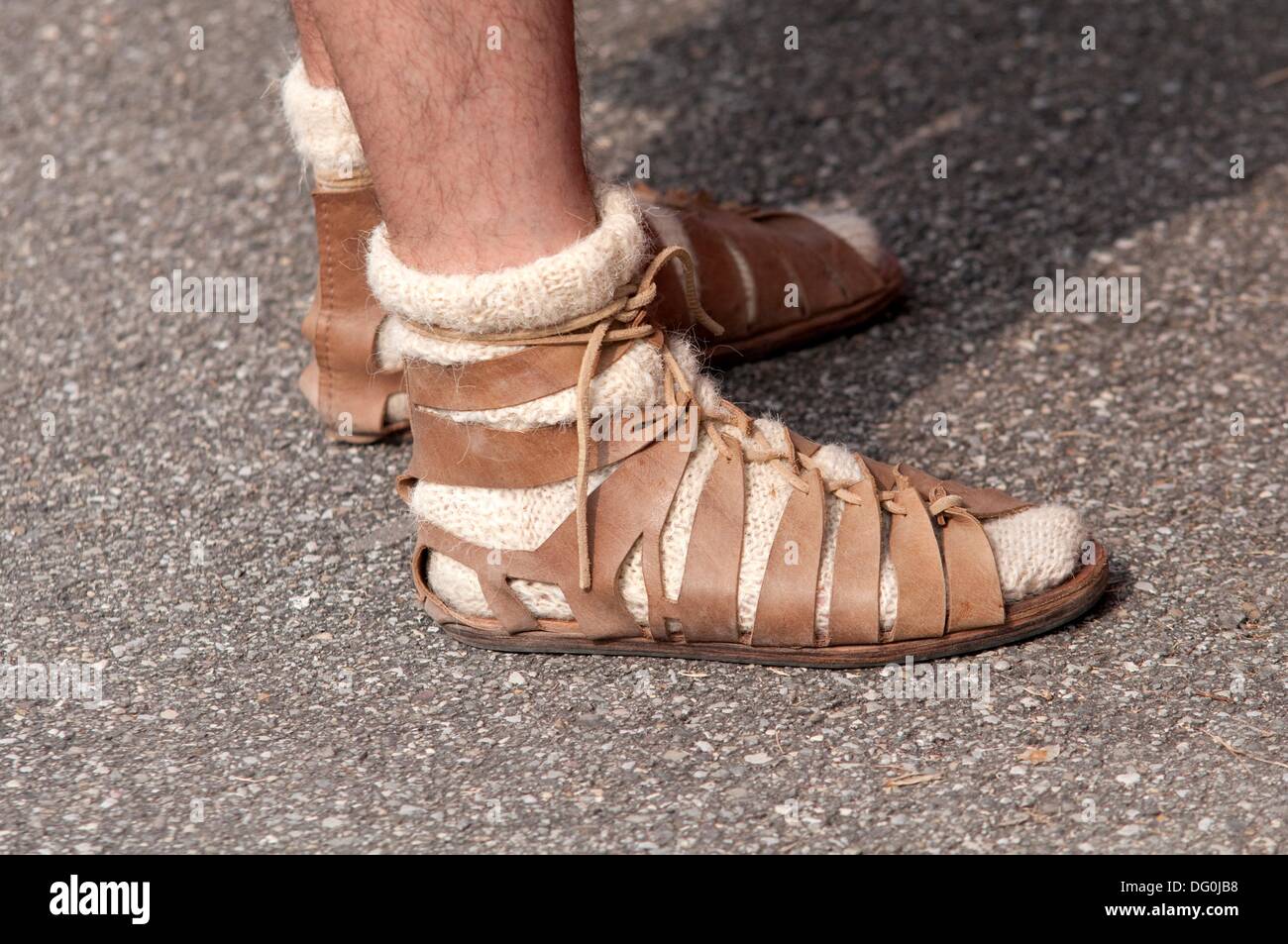 Italia, zapatos o sandalias que fue usado Legionario Romano Soldados y auxiliares Fotografía de stock - Alamy