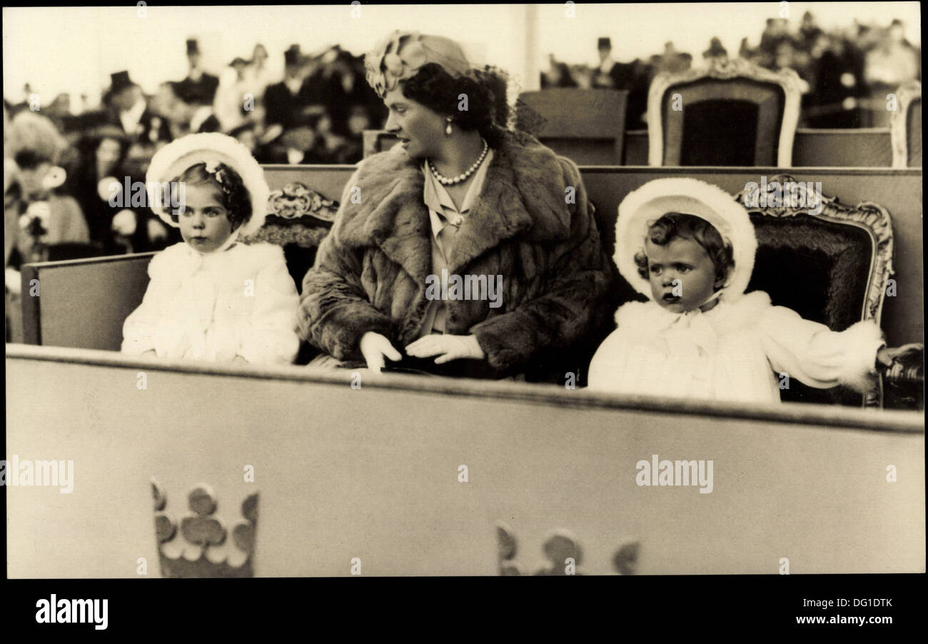 Ak Die Prinzessin Sibylla mit den Prinzessinnen Margaretha und Birgitta; Foto de stock