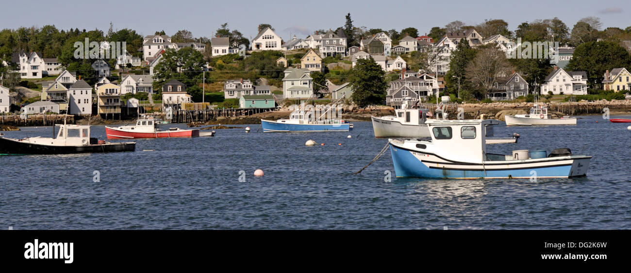 Botes de langosta en la costa de Maine Stonington atracaderos de Nueva Inglaterra, EE.UU. Foto de stock