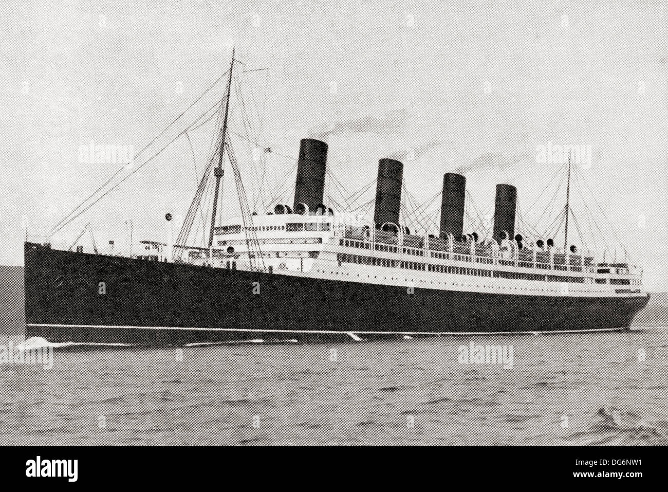 RMS Aquitania, trasatlántico de Cunard Line. Desde el romance del buque mercante, publicado en 1931. Foto de stock